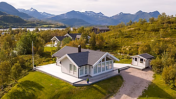 Takshingel skrå grå struktur miljøbilde